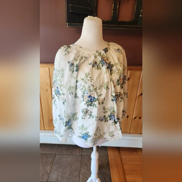 Ann Taylor Floral Button Up Blouse Garden Floral Size Small P - Picture 4 of 11